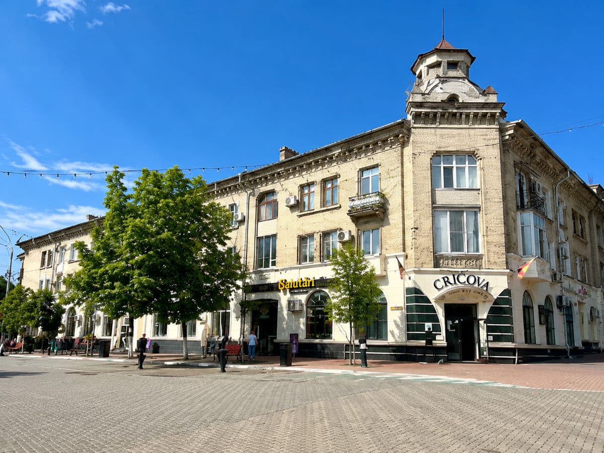Apartament cu 3 camere, 74 m², 3 etaj