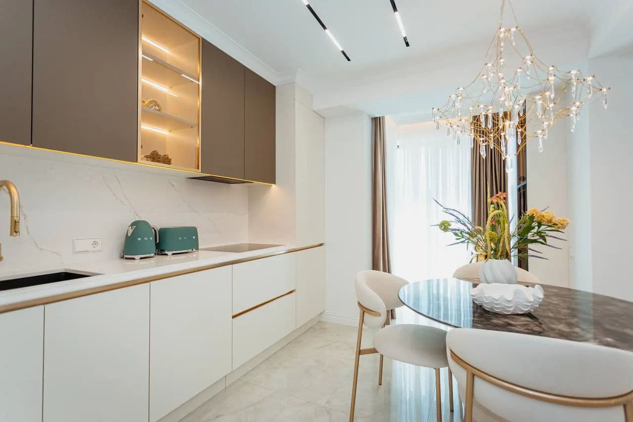 Apartament cu 2 camere, 57 m², 5 etaj