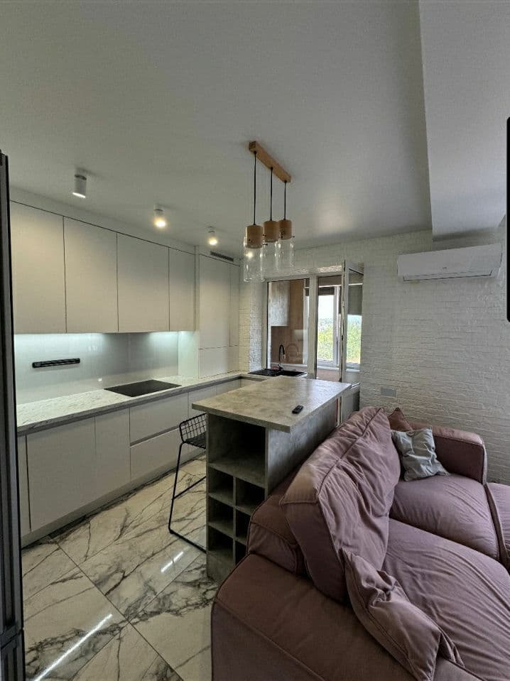 Apartament cu 2 camere, 60 m², 2 etaj