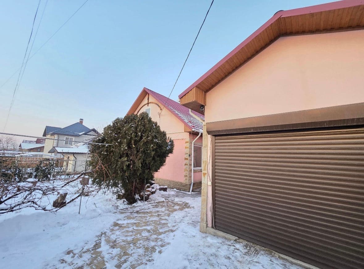 Casă,  175 m²,  Bălți