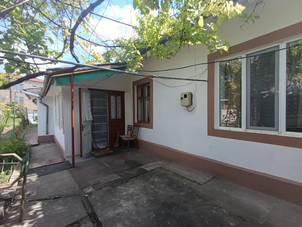 Apartament cu 3 camere, 75 m², 1 etaj
