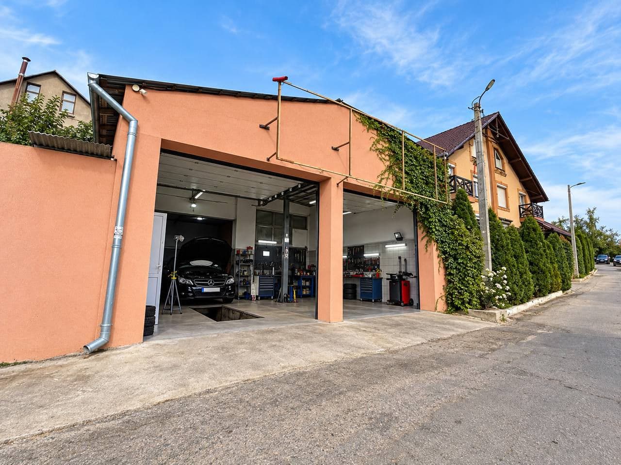 120 m², service auto
