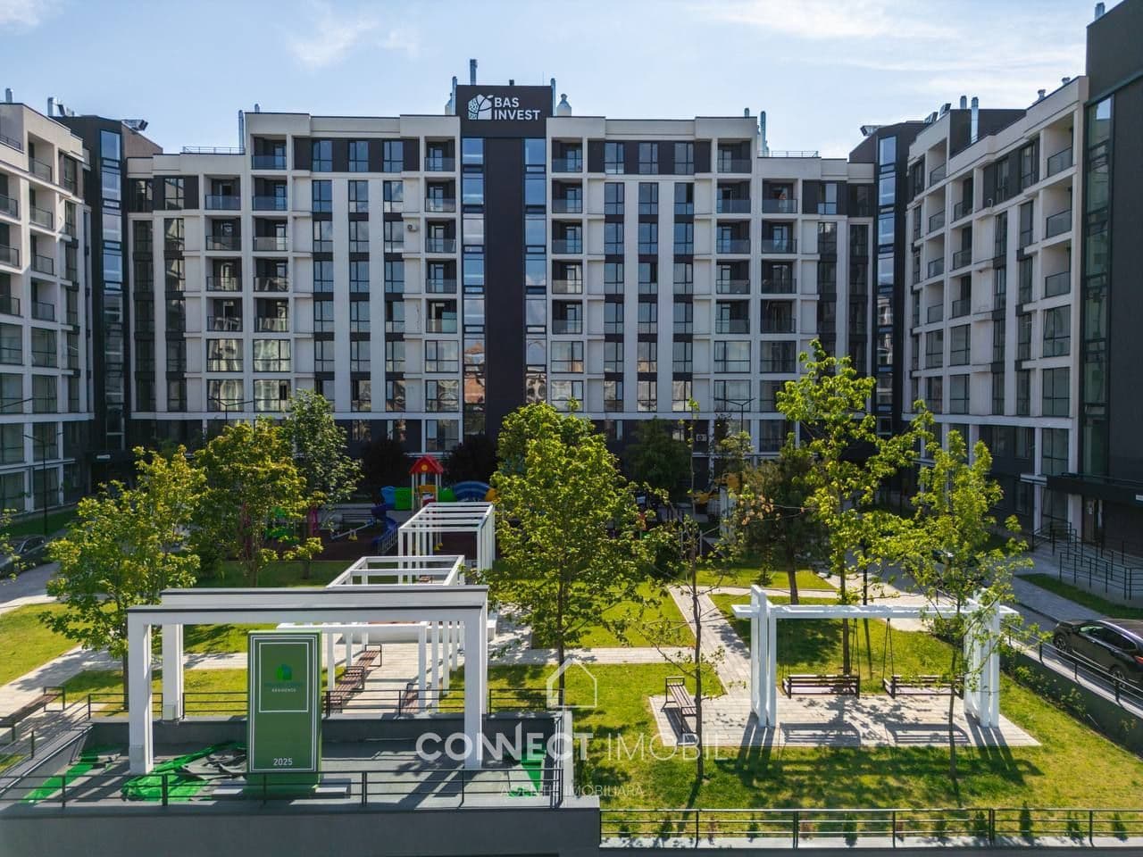 Apartament cu 2 camere, 70 m², 8 etaj