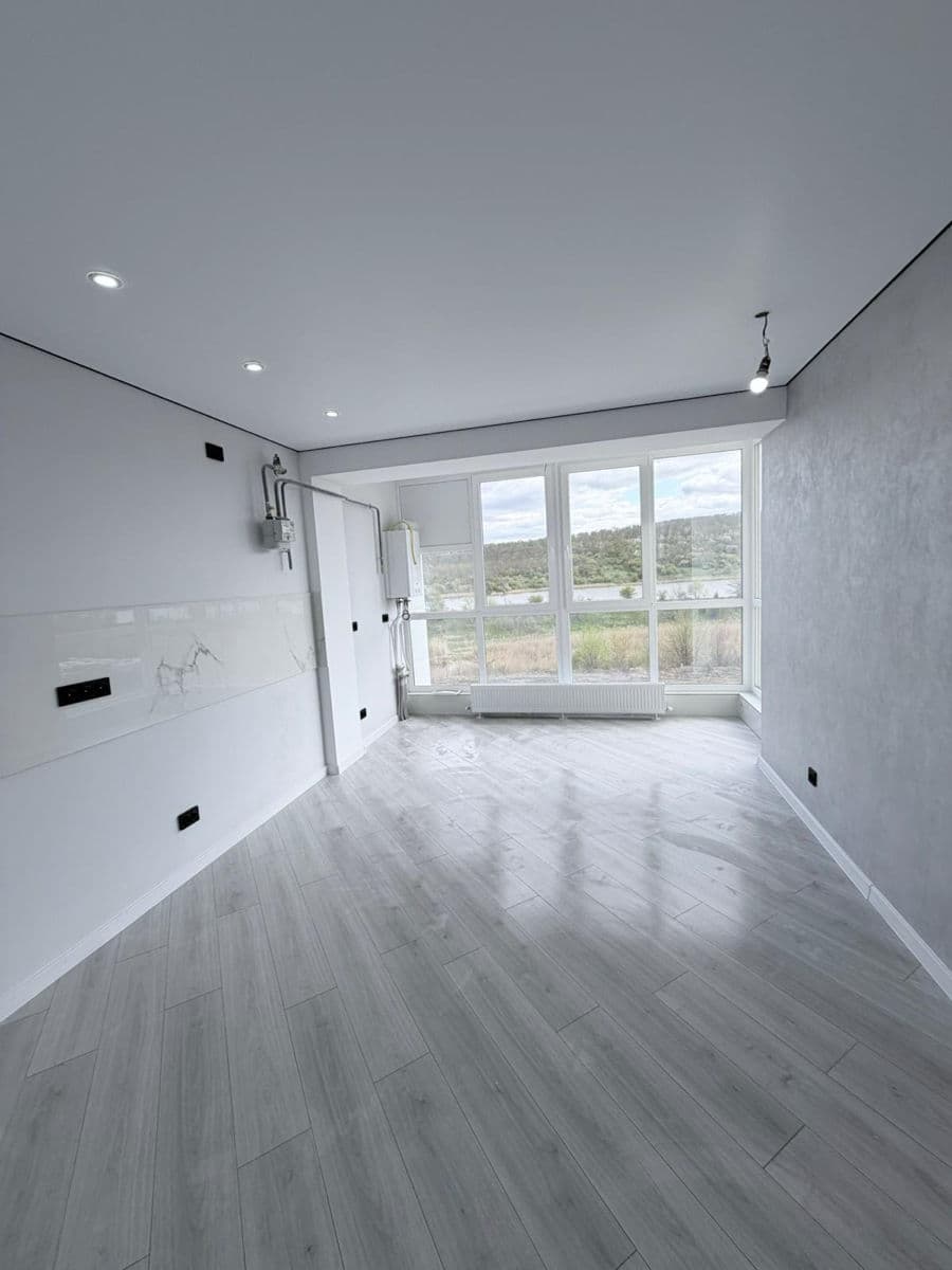 Apartament cu 2 camere, 71 m², 3 etaj