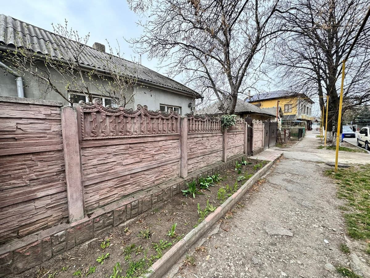 Casă 73 m² pe teren 5 ari
