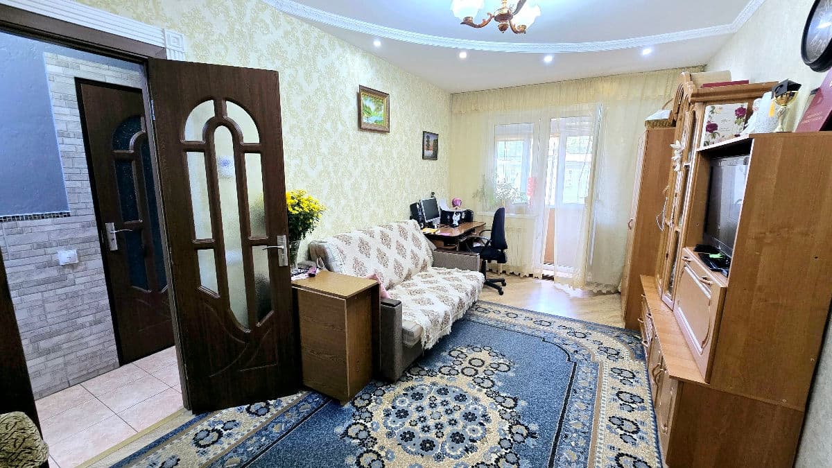 Apartament cu 2 camere, 45 m², 4 etaj