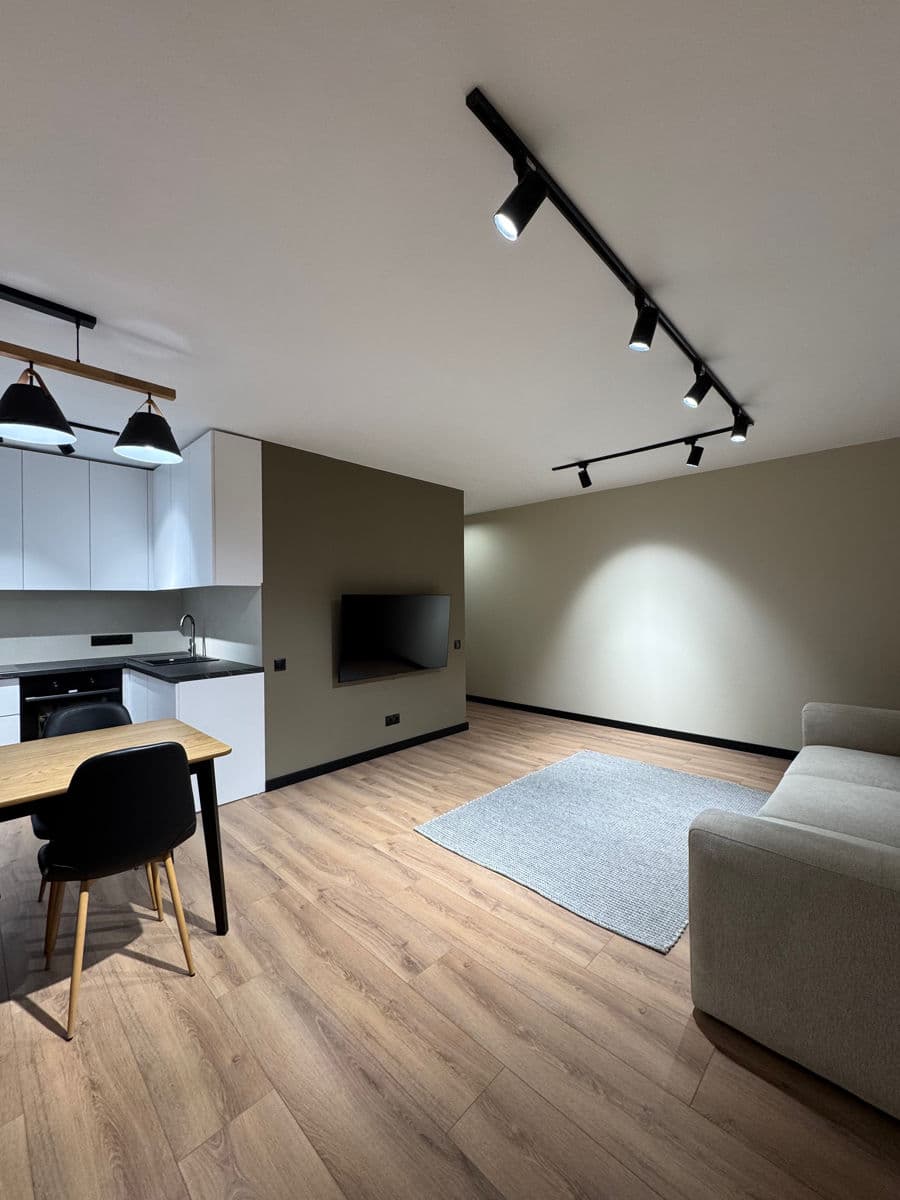 Apartament cu 2 camere, 45 m², 3 etaj