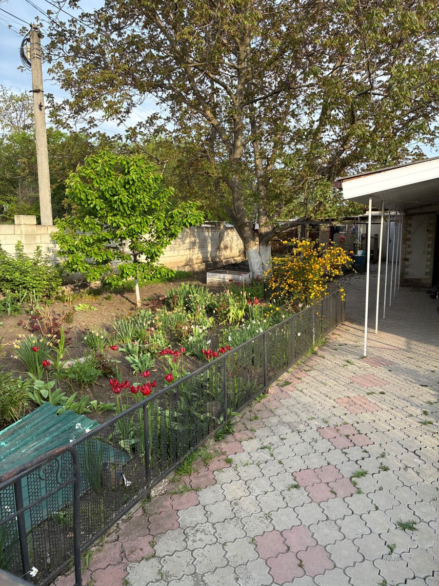 Apartament cu 3 camere,  Centru,  Sadovoe,  Bălți mun.