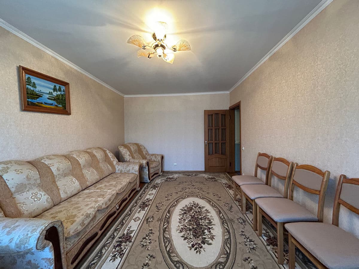 Apartament cu 3 camere, 70 m², 8 etaj