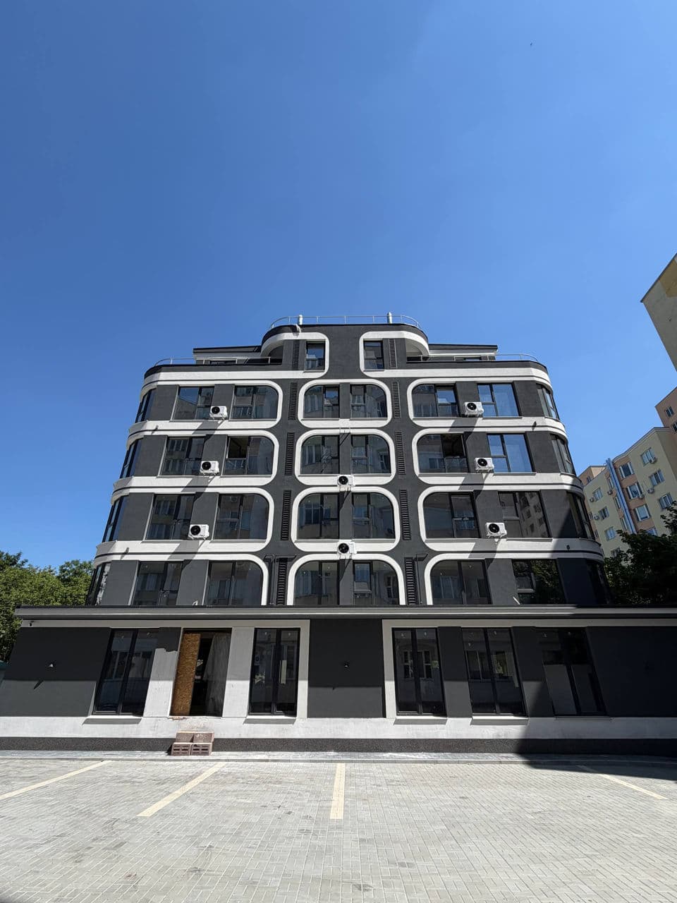 182 m², Spațiu comercial