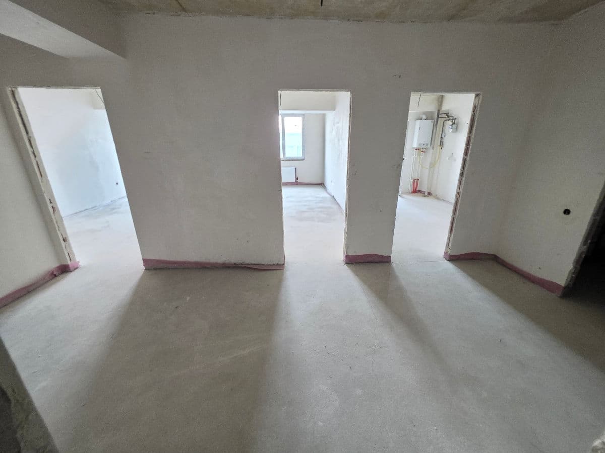Apartament cu 2 camere, 73 m², 1 etaj