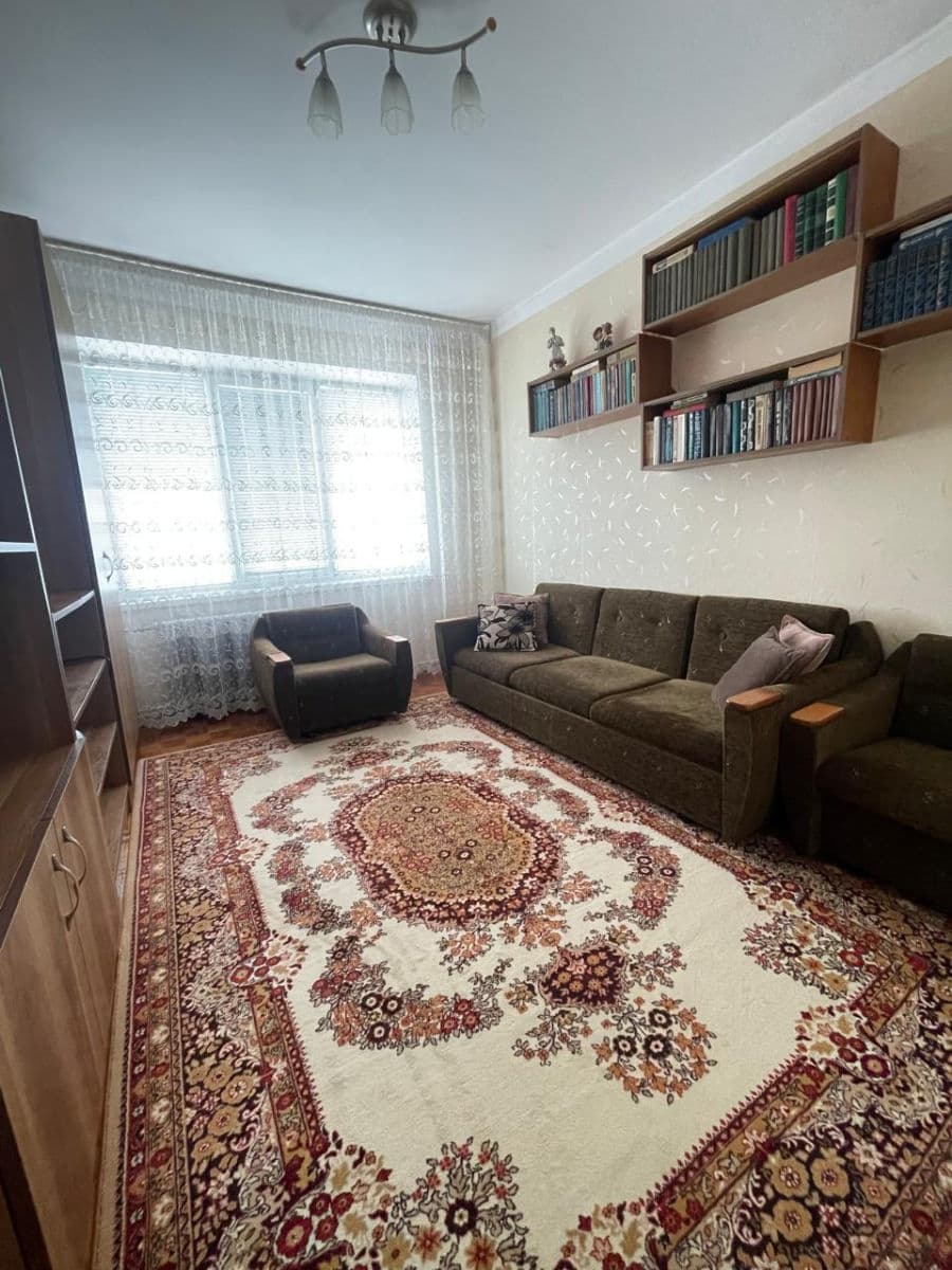 Apartament cu 3 camere, 69 m², 9 etaj