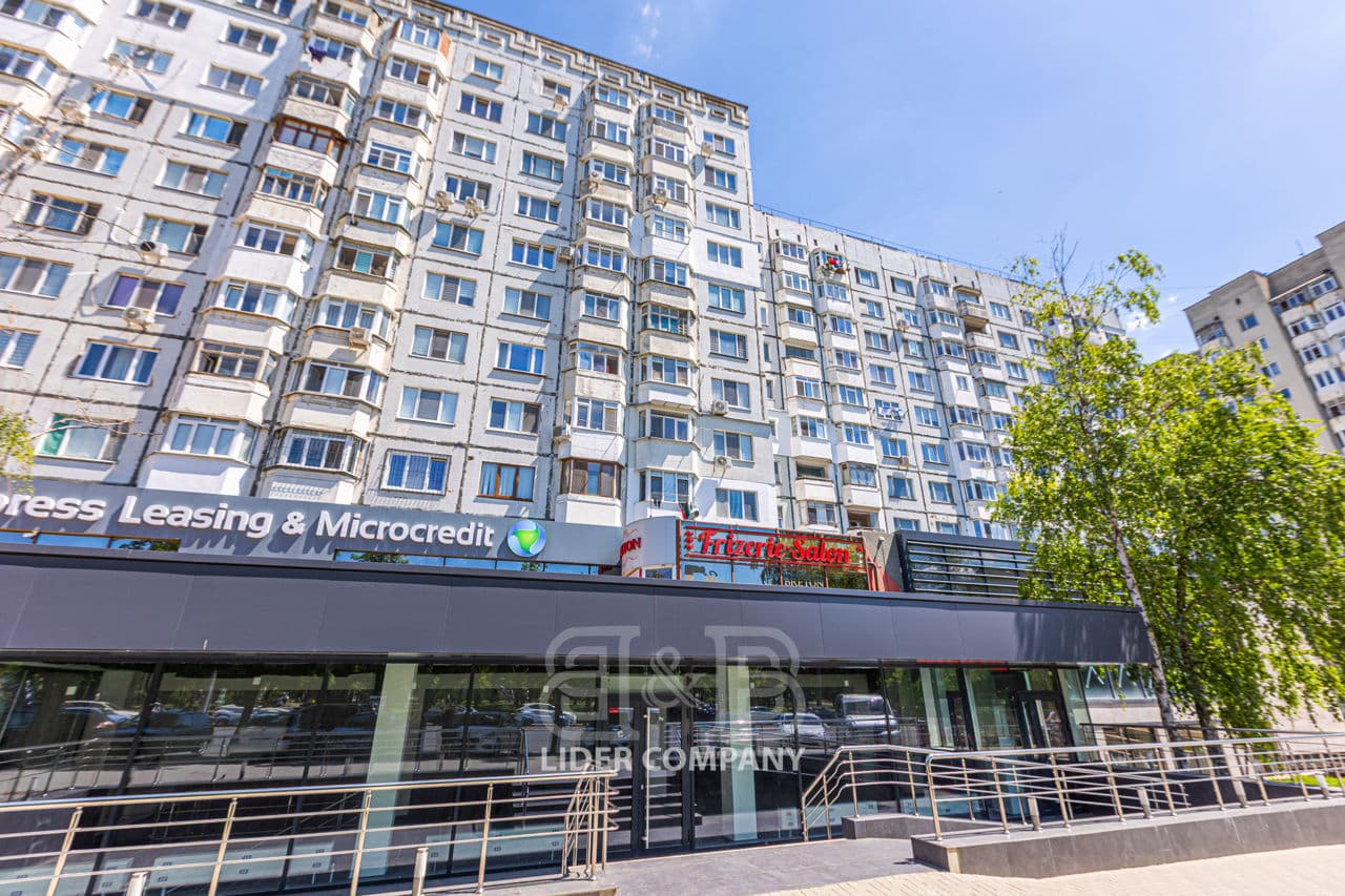 115 m², Spațiu comercial