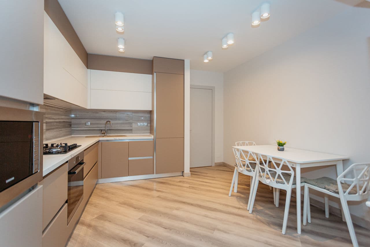 Apartament cu 1 cameră, 51 m², 4 etaj