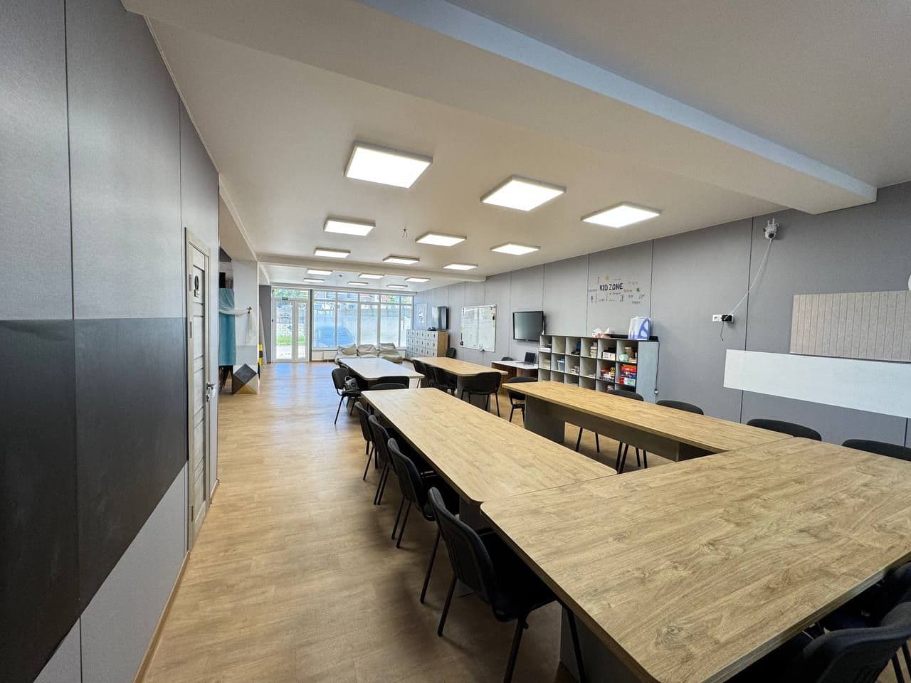 114 m², Spațiu comercial