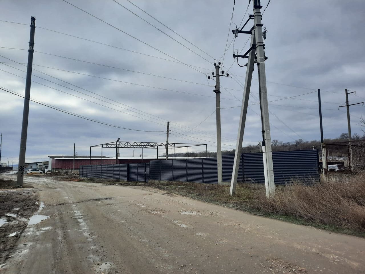 30 ari, teren industrial
