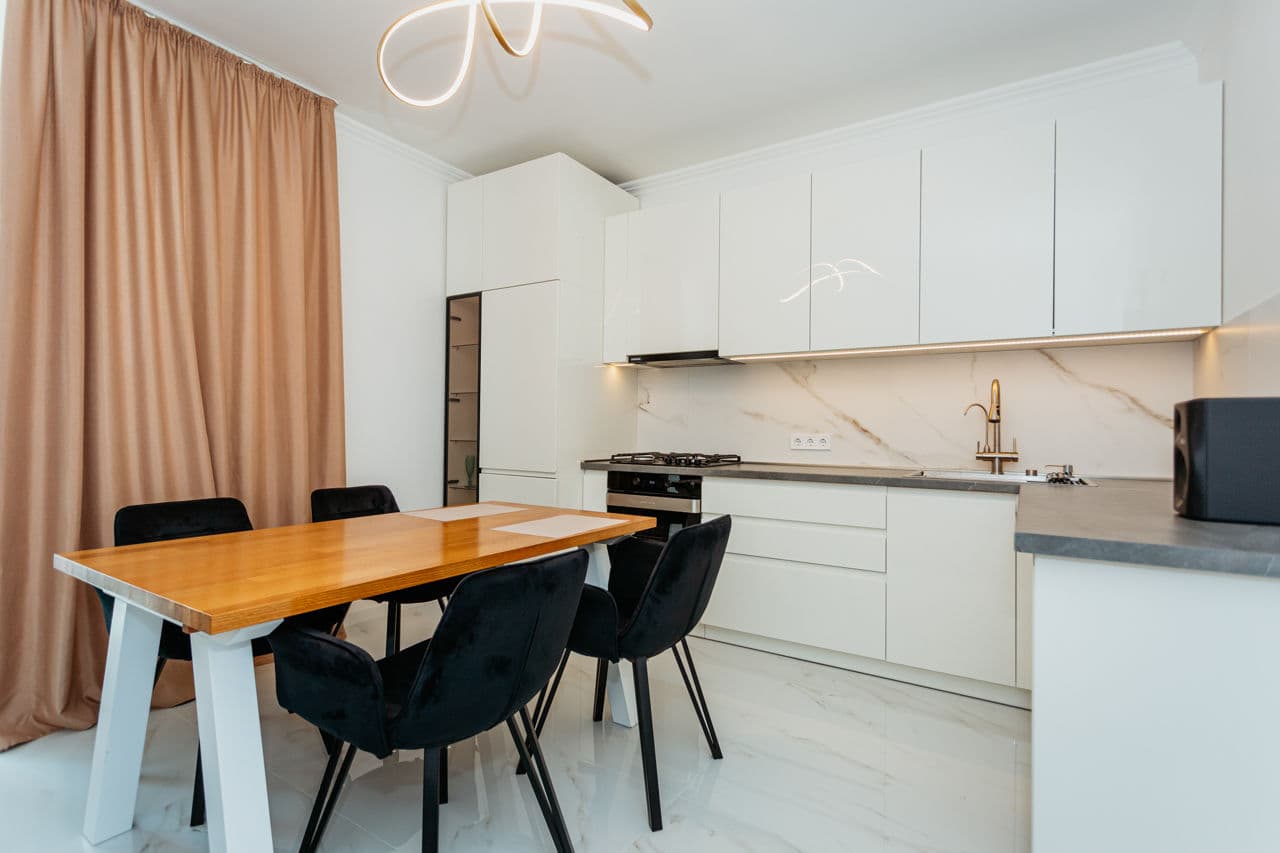 Apartament cu 1 cameră, 60 m², 1 etaj