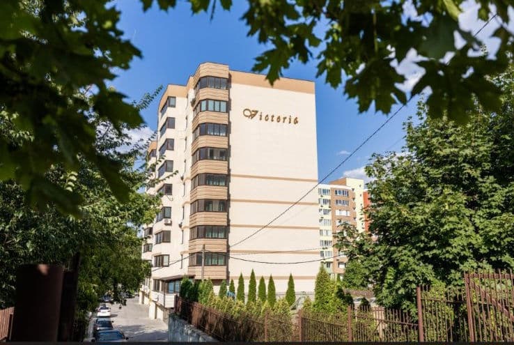 Apartament cu 4 camere, 117 m², 2 etaj