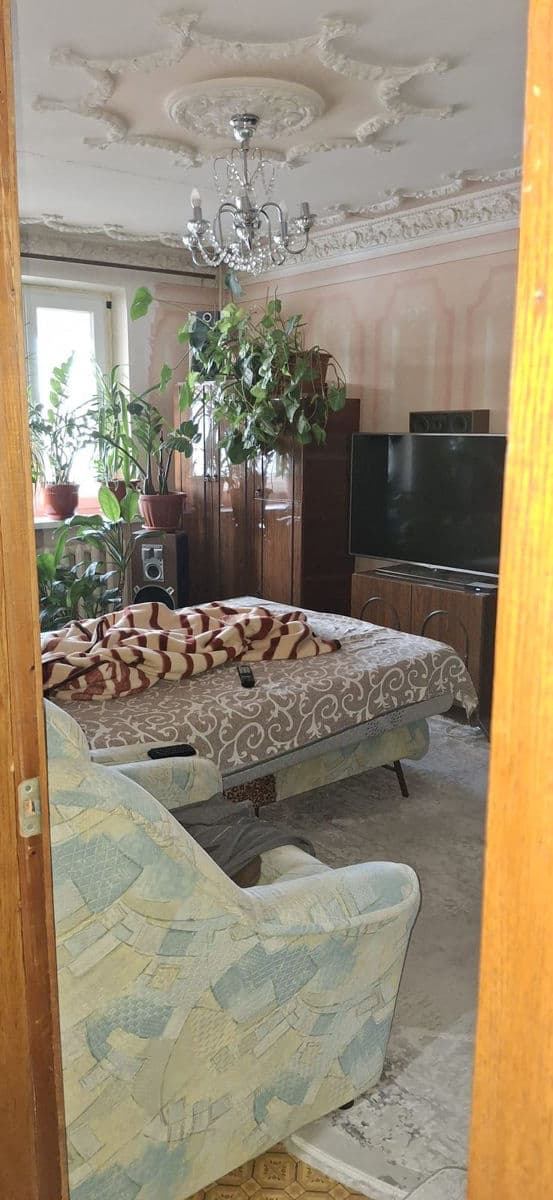 Apartament cu 3 camere, 692 m², 10 etaj