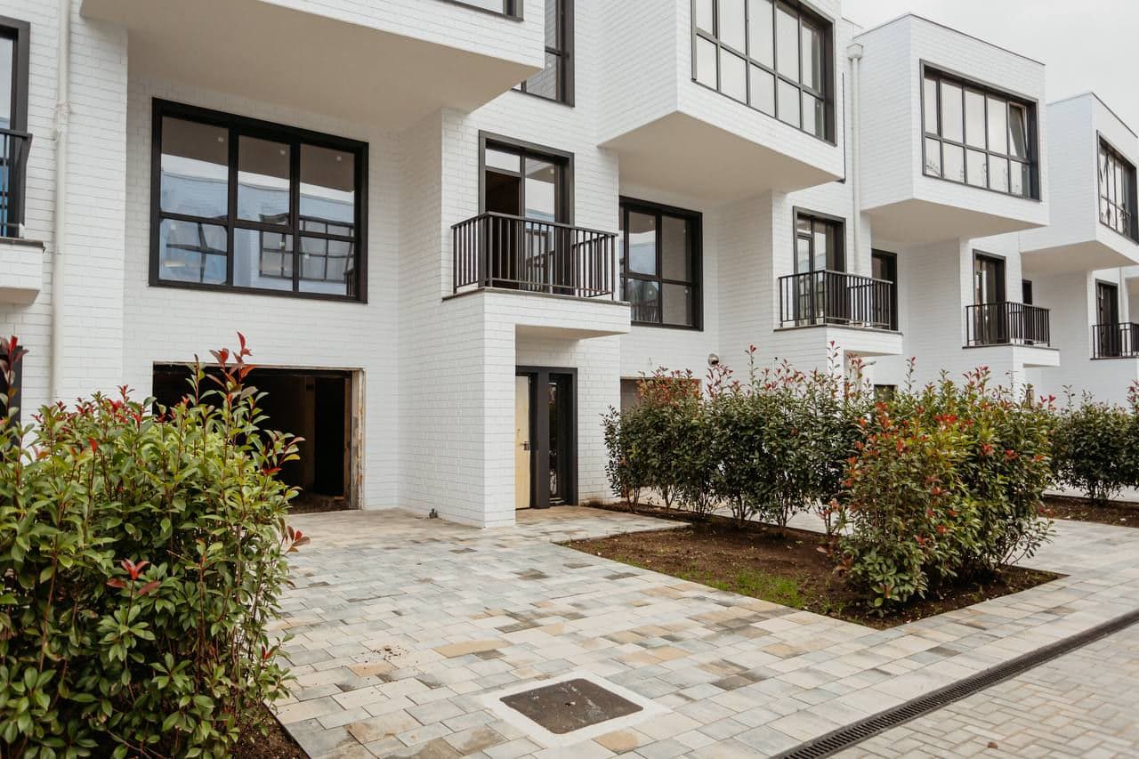 Casă 166 m² pe teren 2 ari