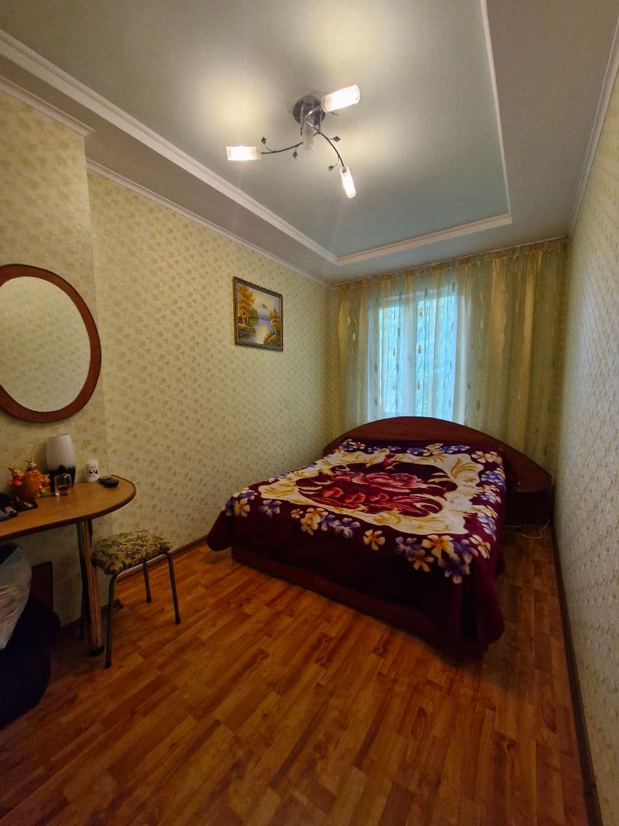 Apartament cu 3 camere, 56 m², 2 etaj
