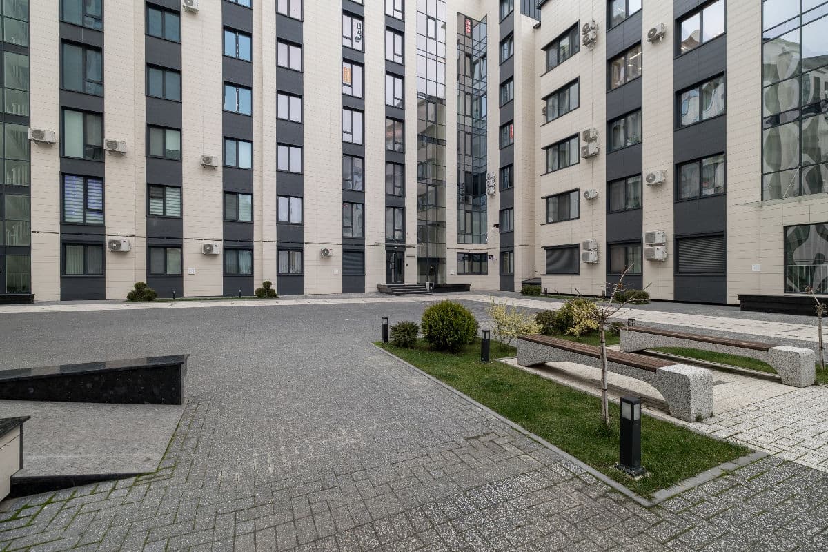 Apartament cu 3 camere, 159 m², 8 etaj