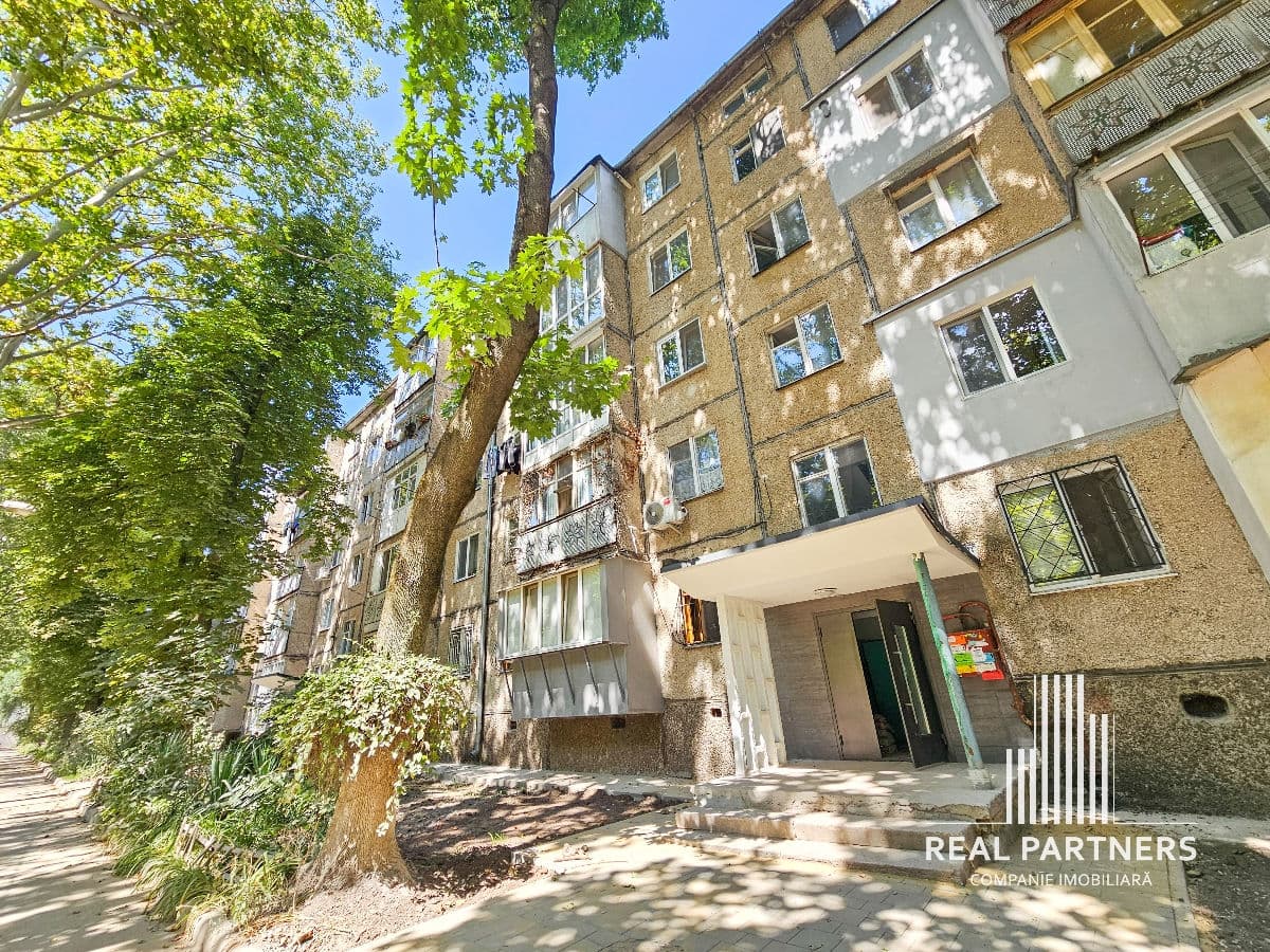 Apartament cu 2 camere, 48 m², 3 etaj