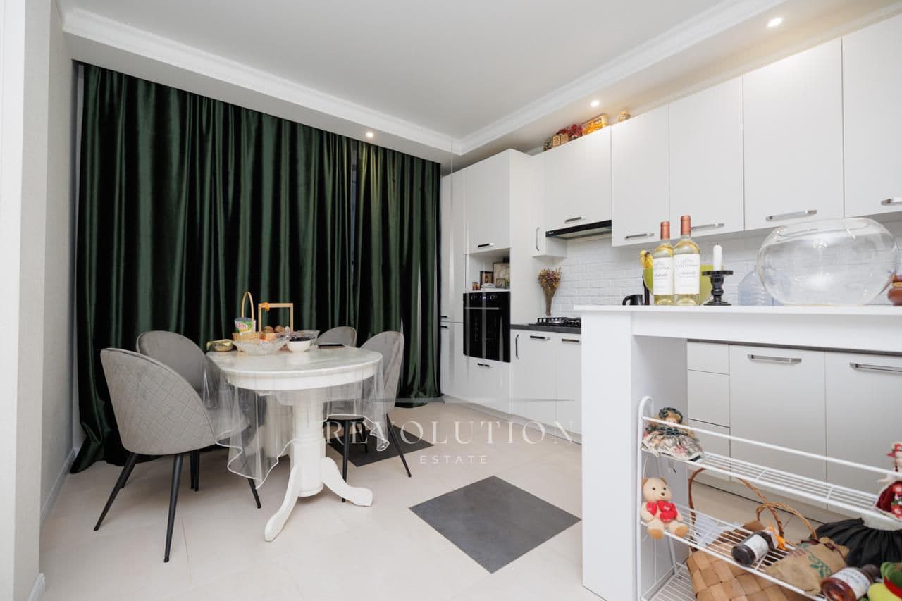Apartament cu 2 camere, 69 m², 1 etaj