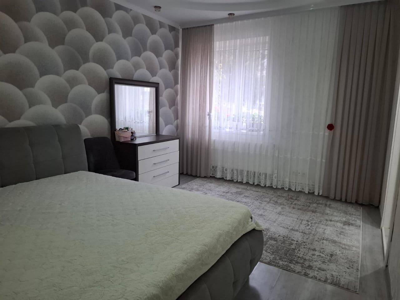 Apartament cu 3 camere,  Centru,  Sadovoe,  Bălți mun.