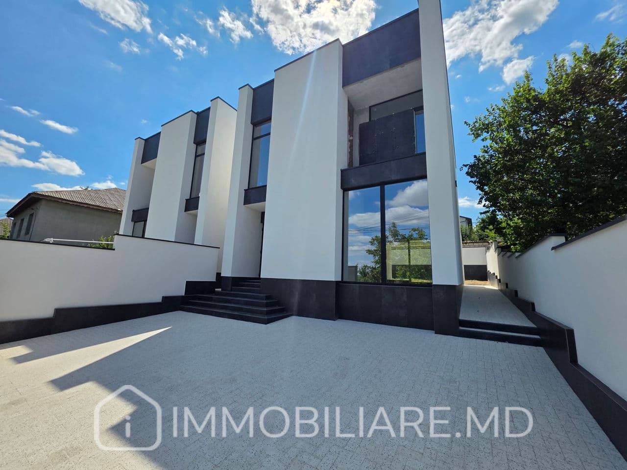 Casă 150 m² pe teren 3 ari
