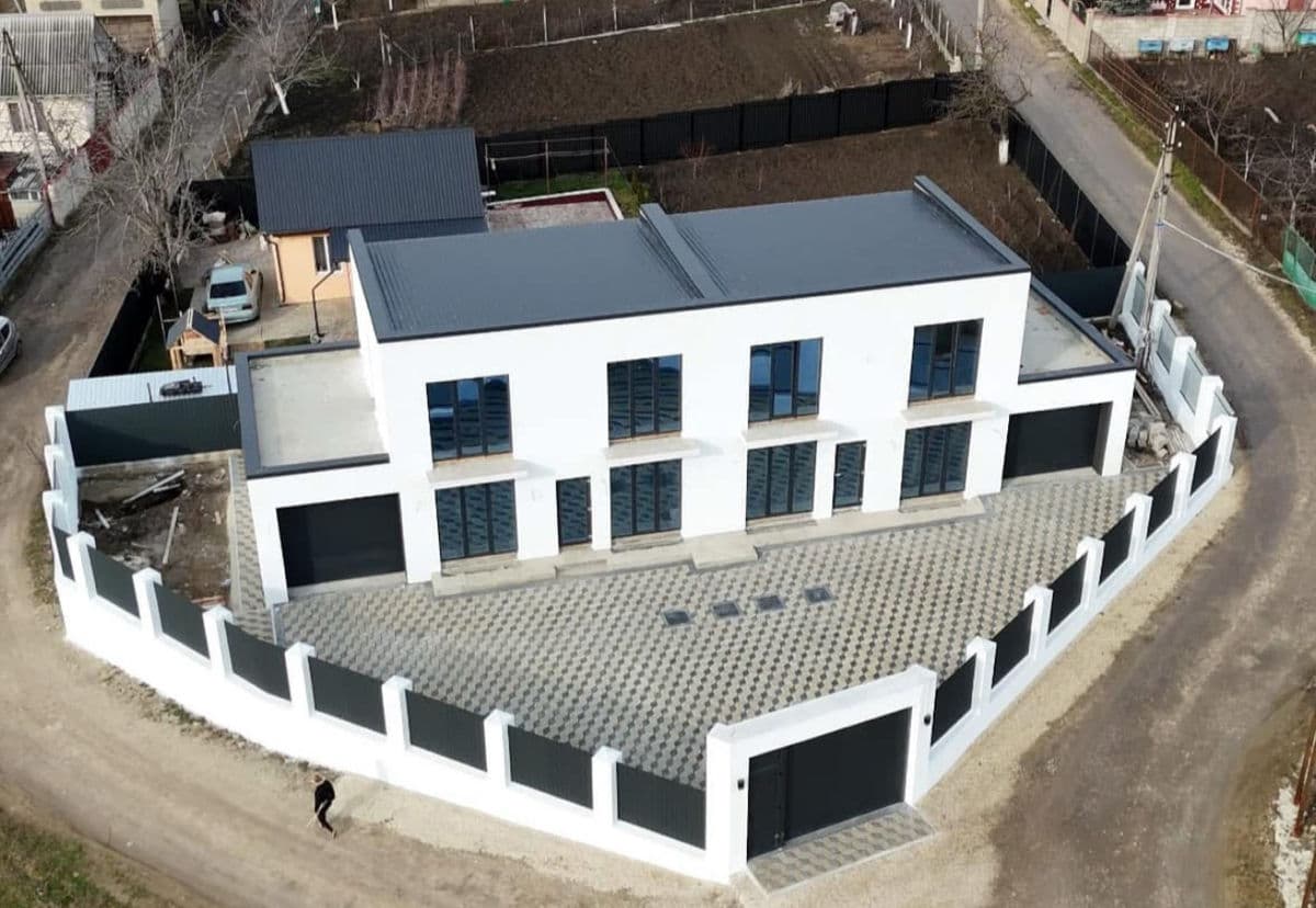 Townhouse,  160 m²,  Bălți