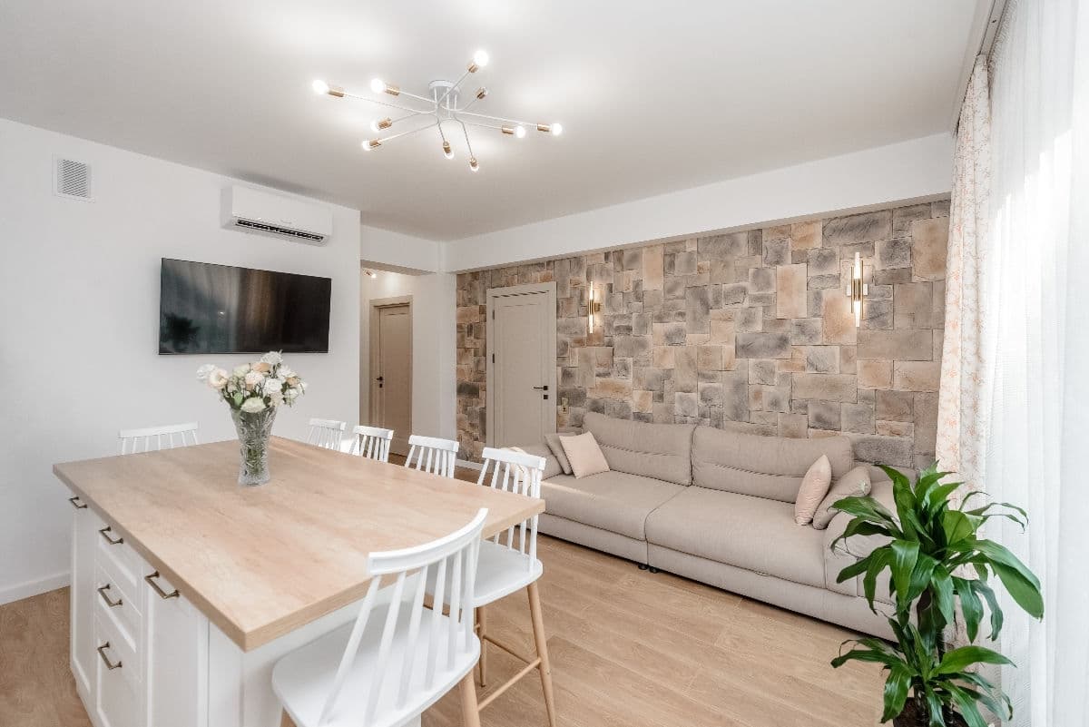 Apartament cu 2 camere, 82 m², 11 etaj