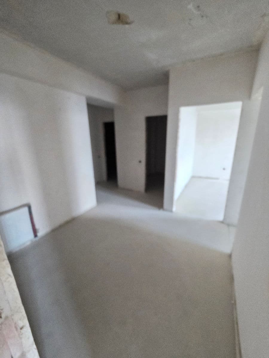 Apartament cu 2 camere, 73 m², 9 etaj