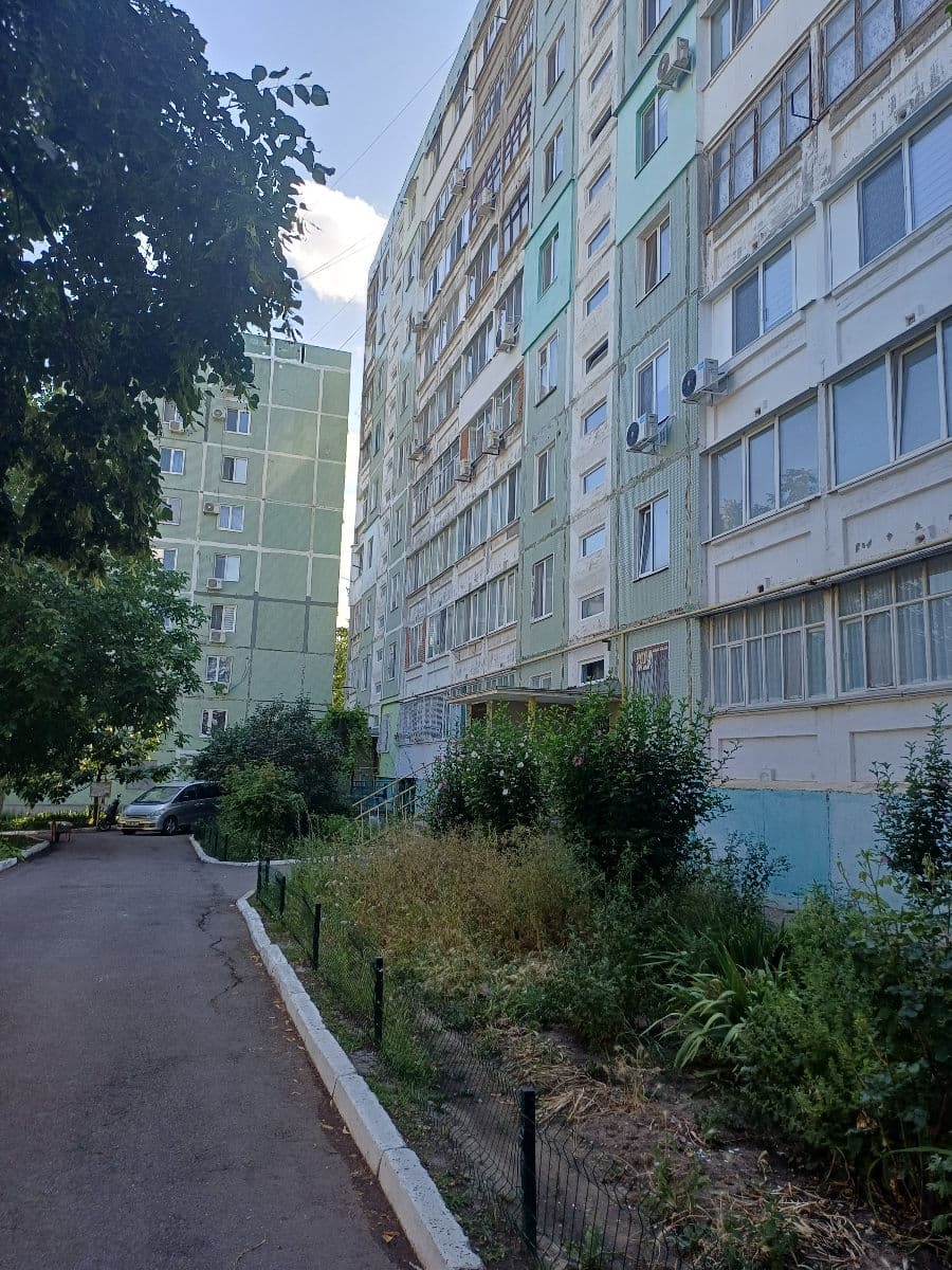 Apartament cu 3 camere, 72 m², 9 etaj