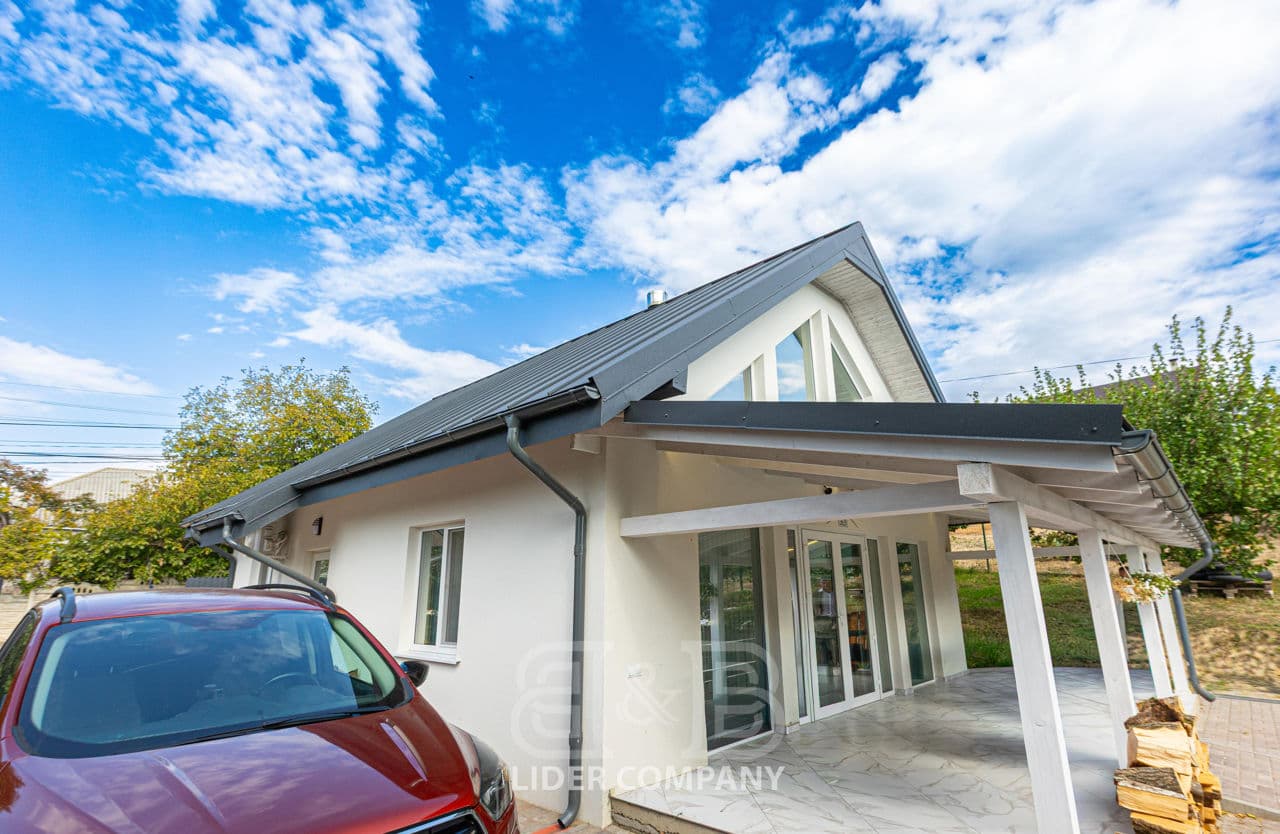 Casă 102 m² pe teren 6 ari