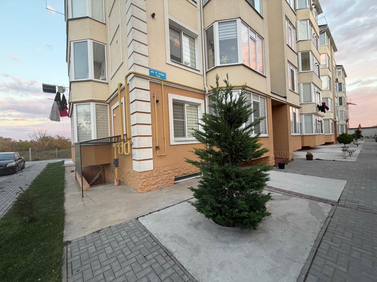 Apartament cu 2 camere, 60 m², 2 etaj