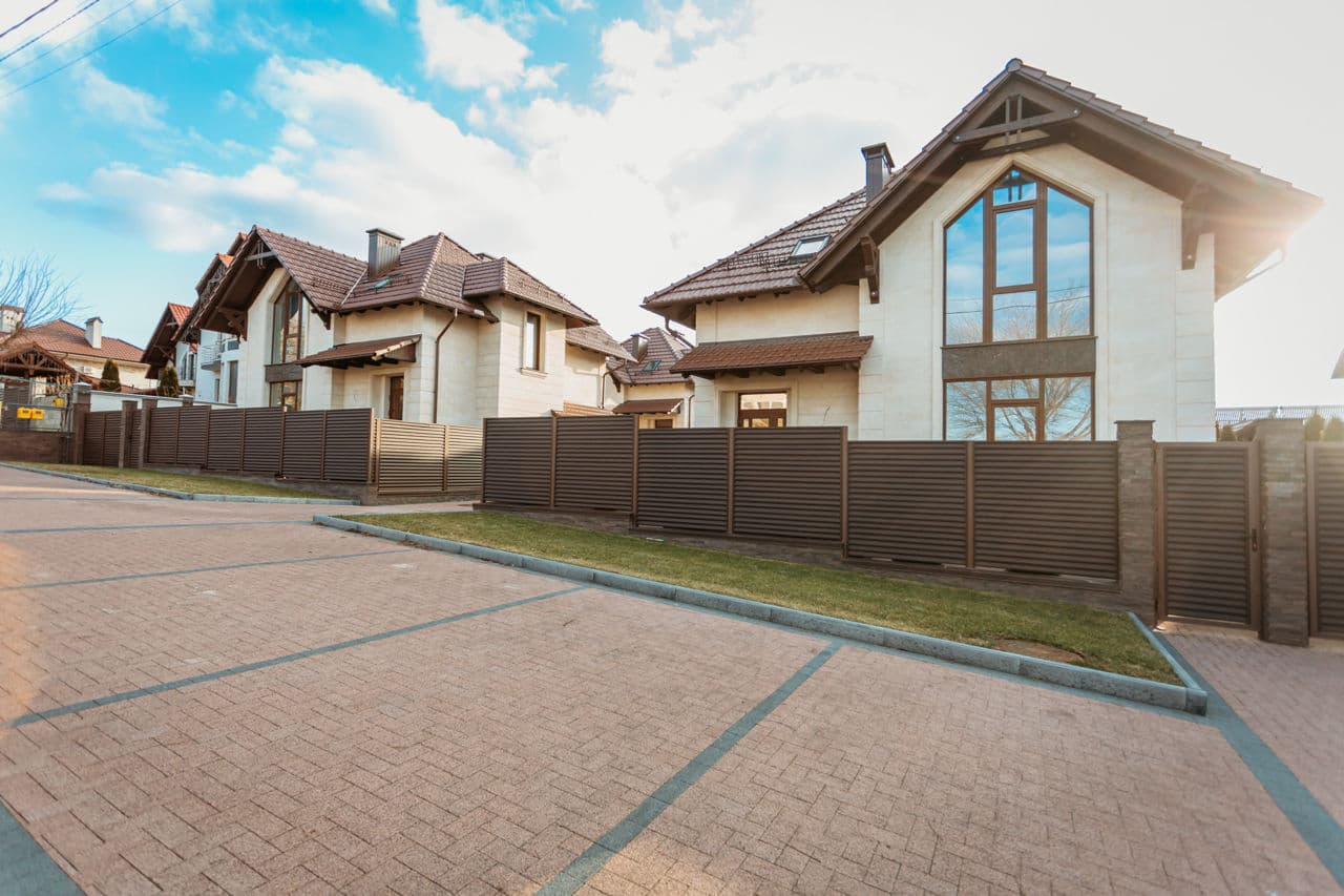 Casă 140 m² pe teren 3 ari