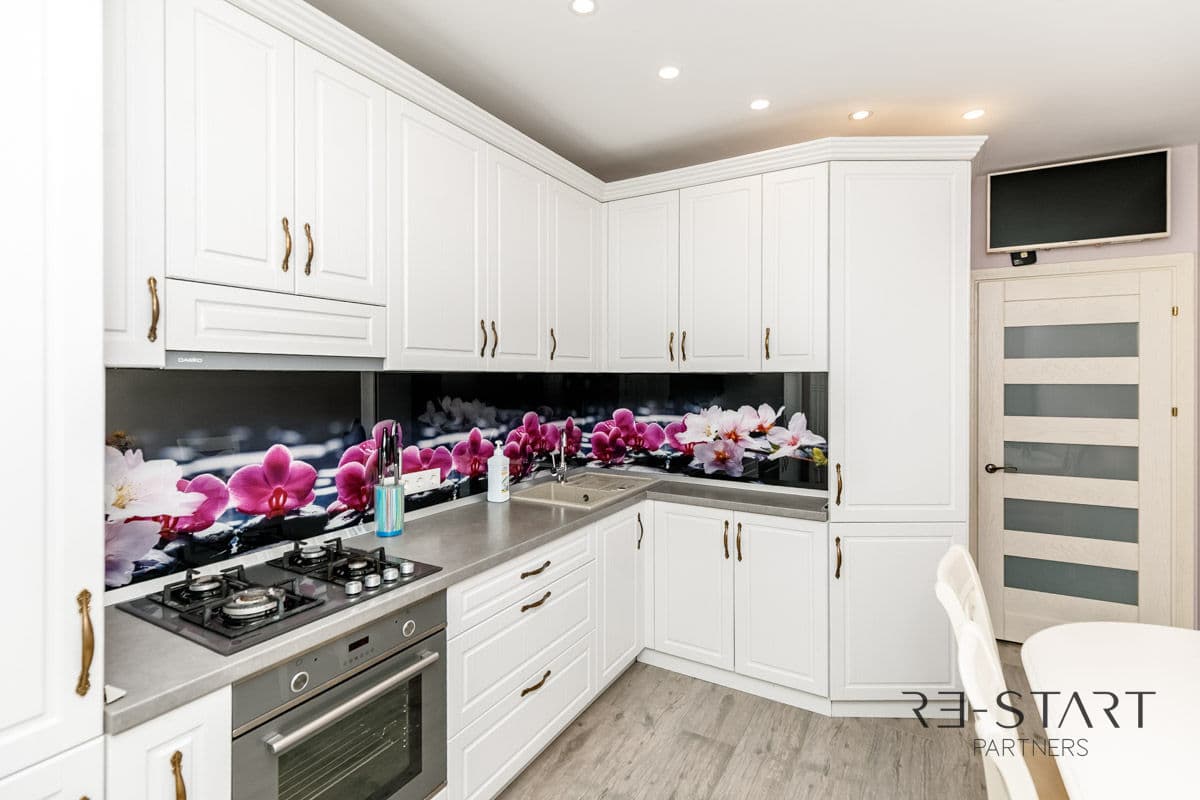 Apartament cu 2 camere, 70 m², 2 etaj
