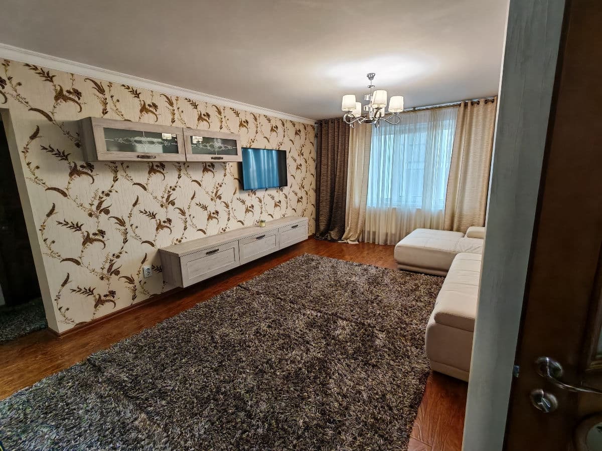 Apartament cu 3 camere, 69 m², 6 etaj