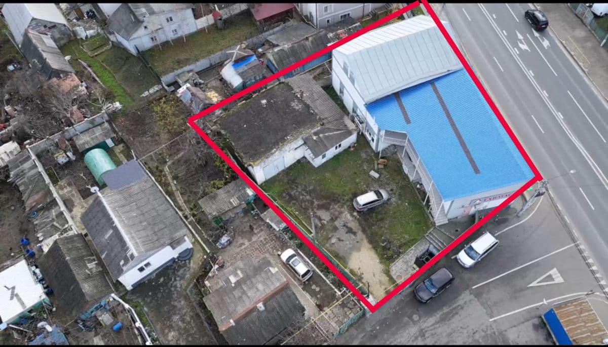Spațiu universal, 750 m², Vatra