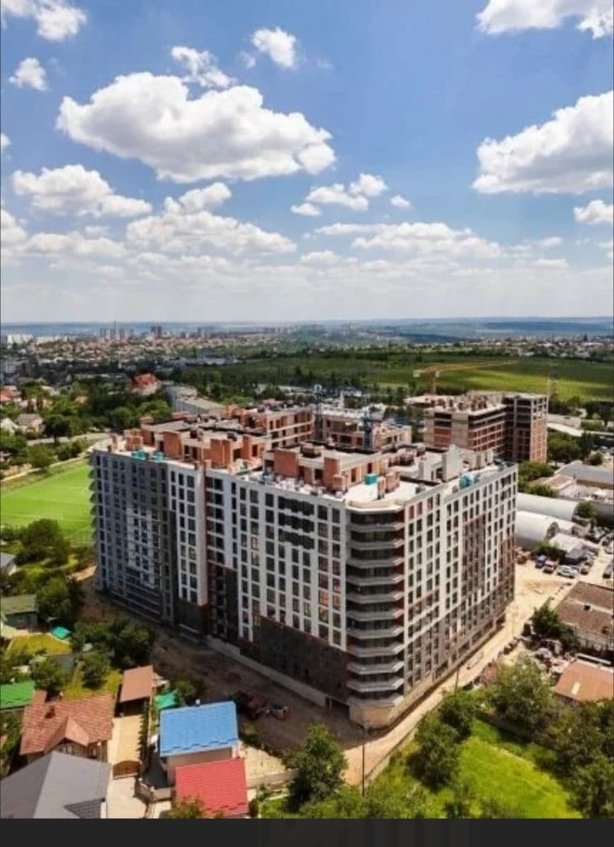 Apartament cu 2 camere, 70 m², 7 etaj