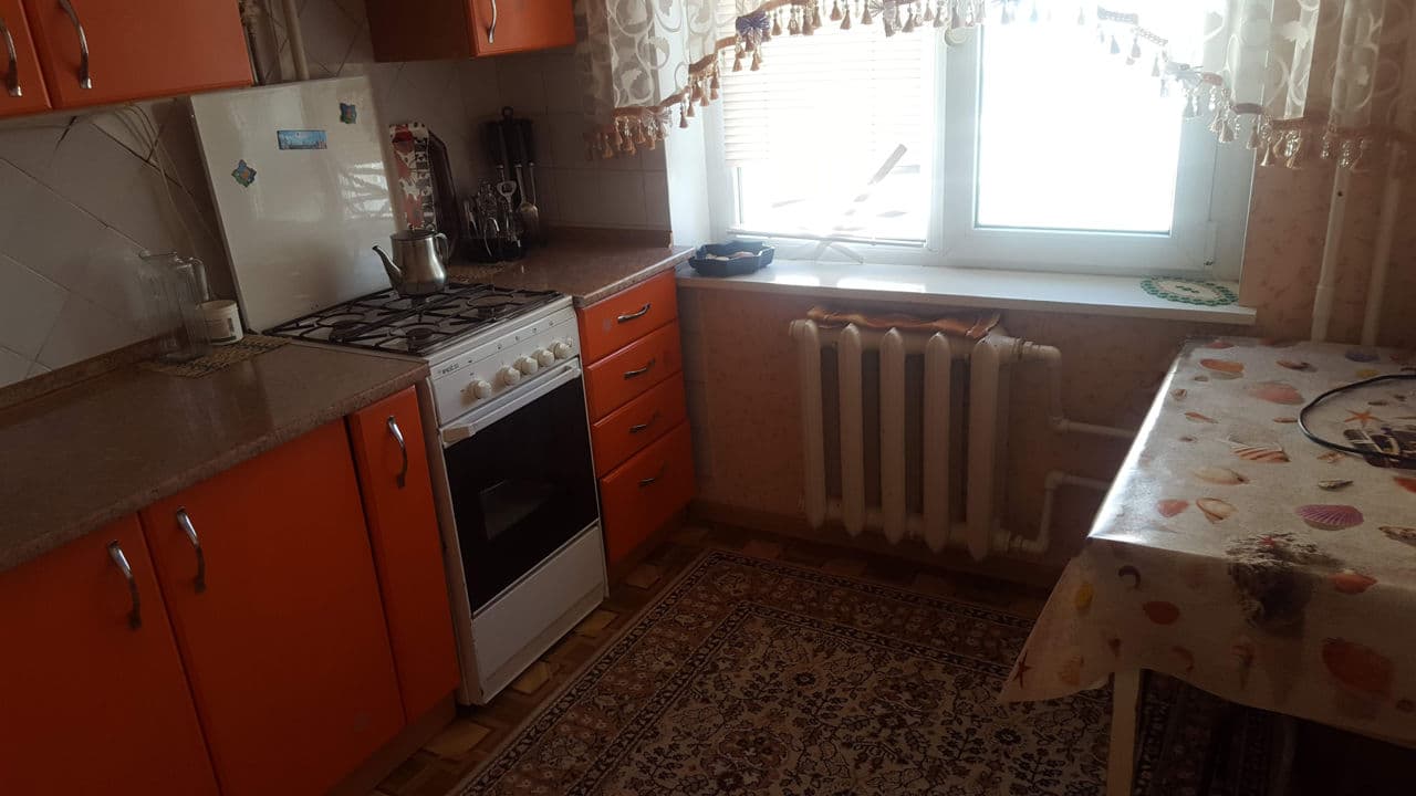 Apartament cu 3 camere, 72 m², 6 etaj