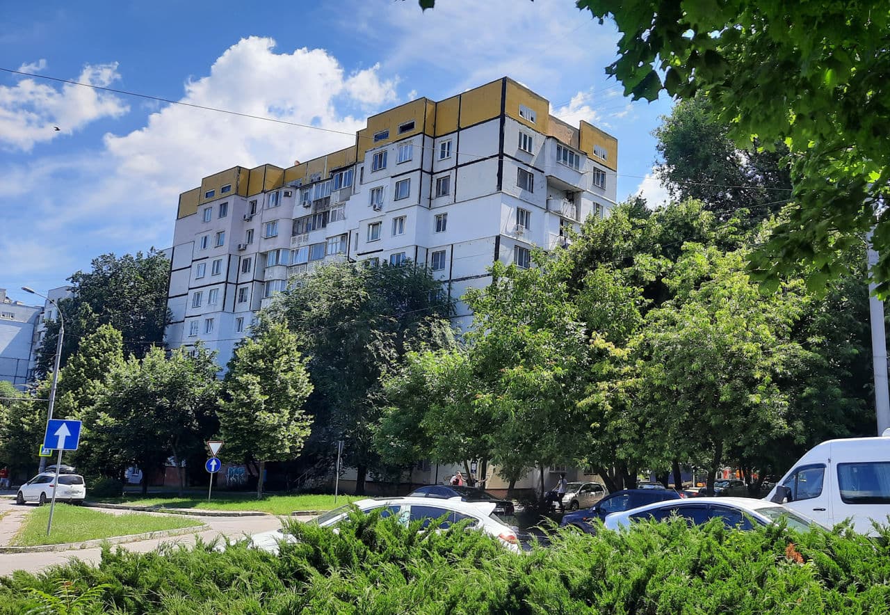 Apartament cu 3 camere, 84 m², 4 etaj