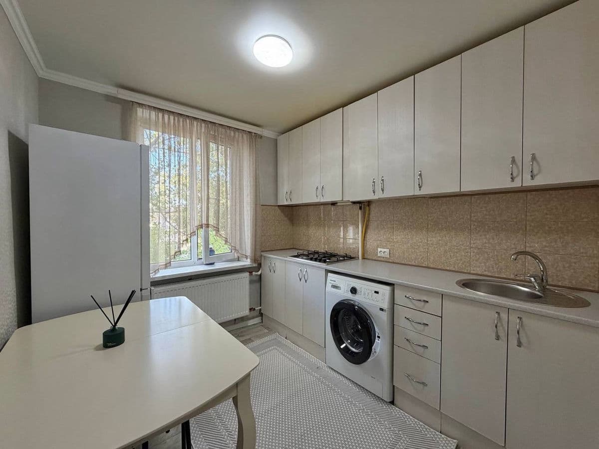 Apartament cu 1 cameră, 28 m², 4 etaj