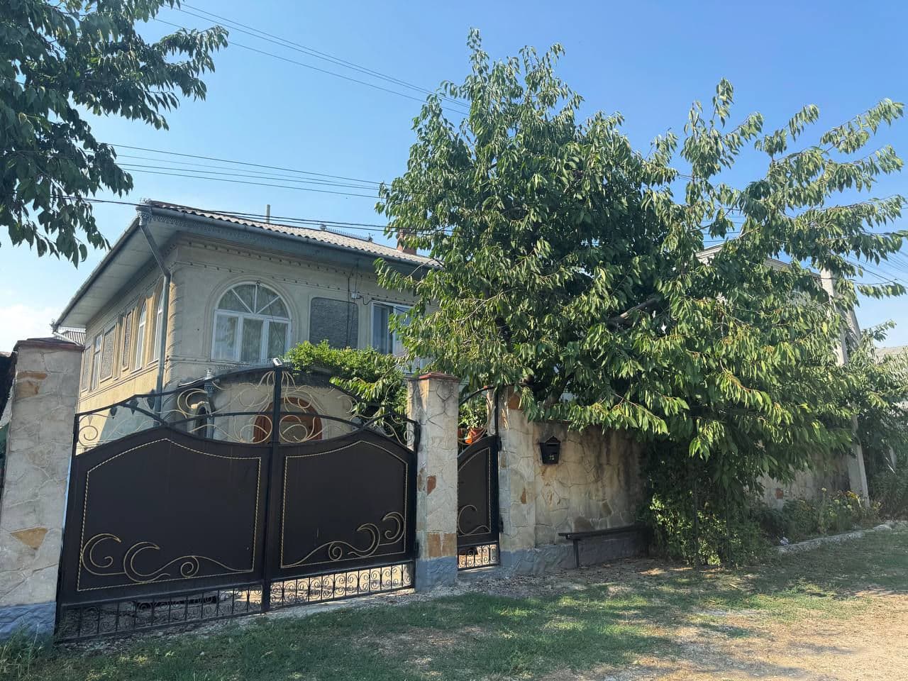 Casă 137 m² pe teren 5 ari