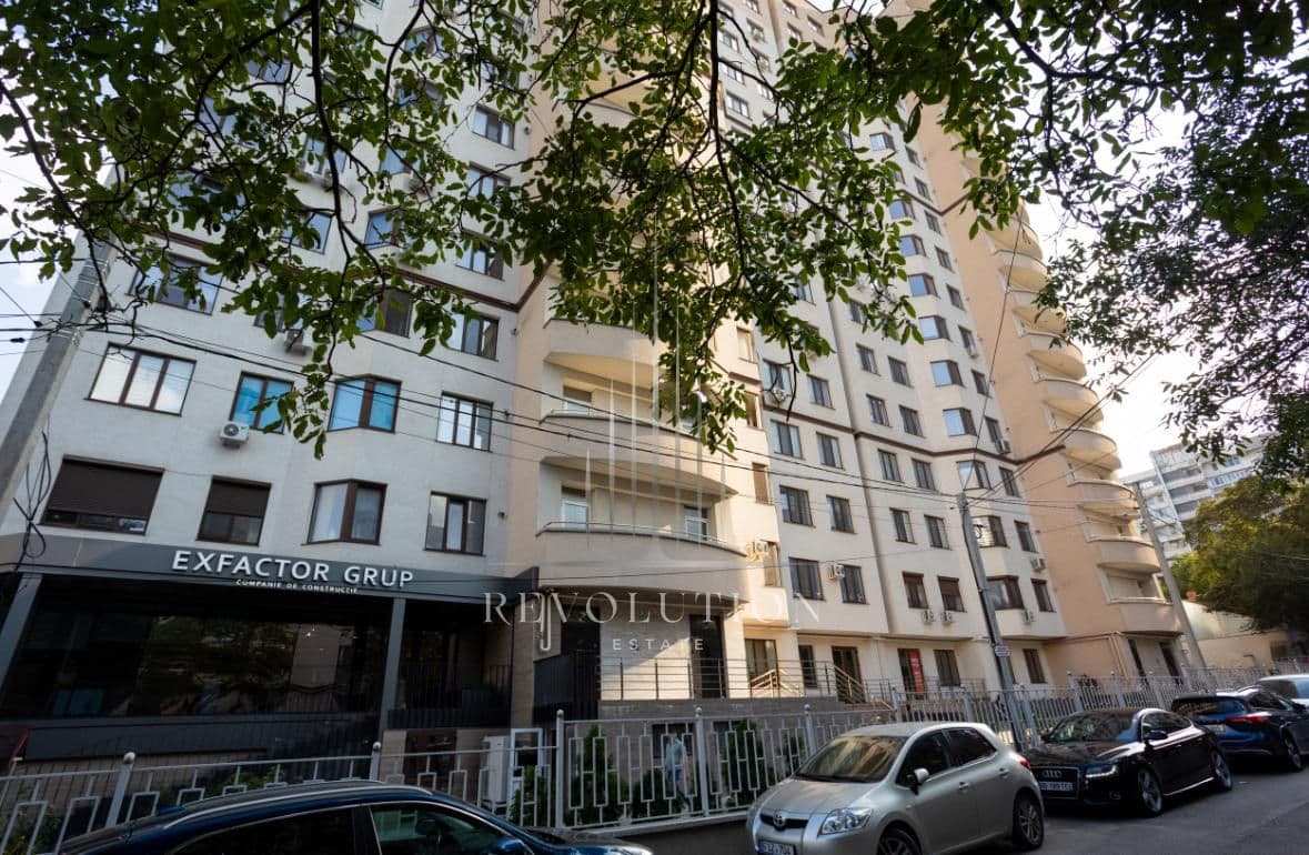 Apartament cu 3 camere, 120 m², 15 etaj