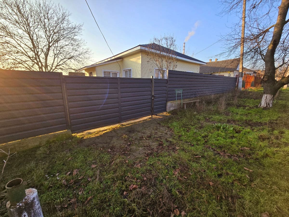 Casă 65 m² pe teren 6 ari