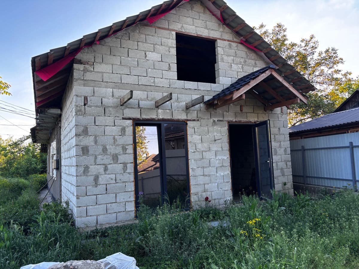 Casă 70 m²
