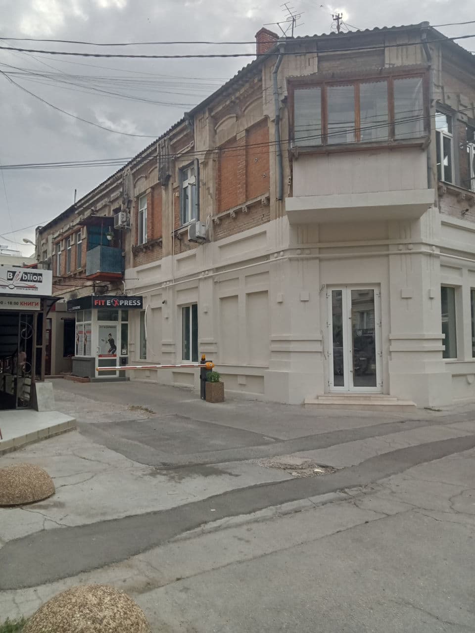 32 m², spațiu comercial