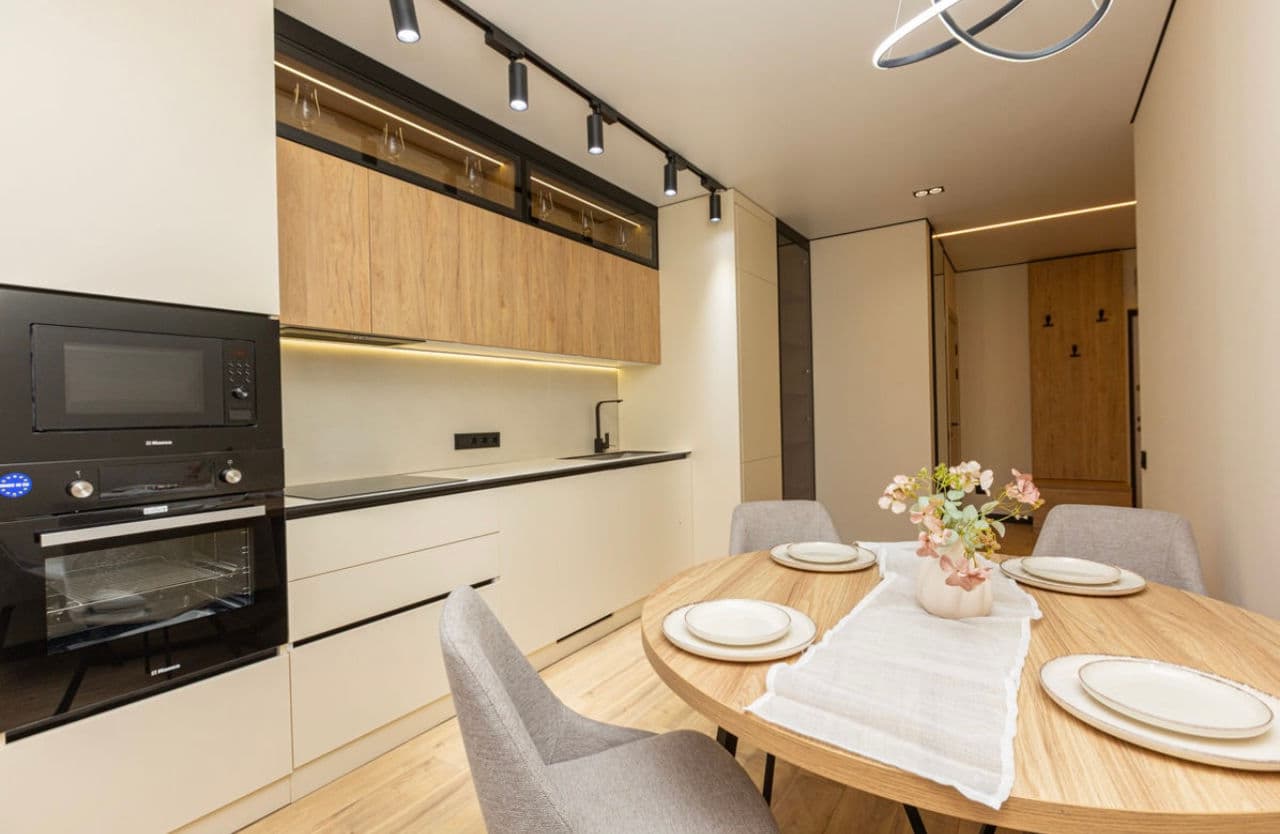 Apartament cu 2 camere, 67 m², 8 etaj
